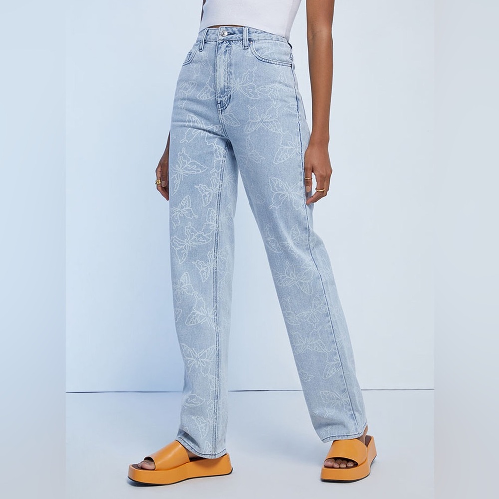 PacSun Jean Women 28 High Rise Wide Leg 90s Boyfriend Light Wash Denim Butterfly